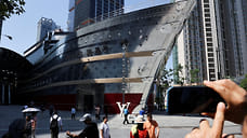 Louis Vuitton открыл гигантский бутик в форме корабля