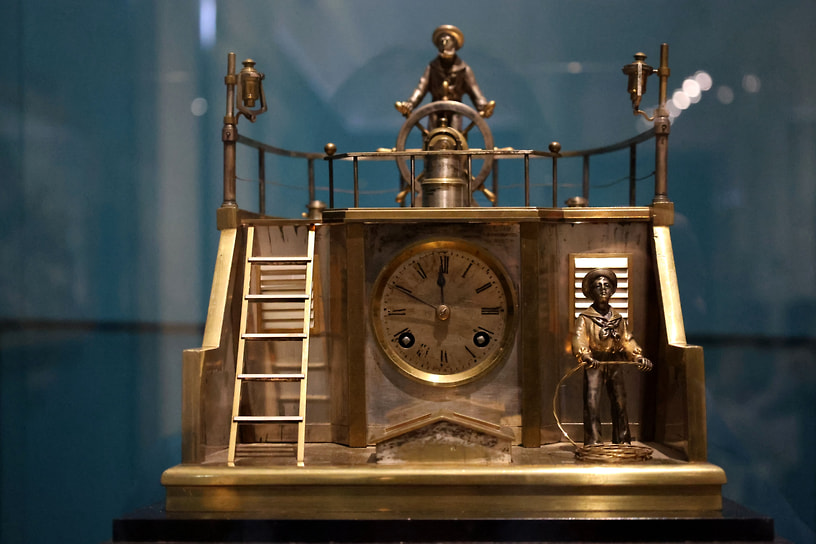 Часы Guilmet Quarterdeck clock с капитаном-автоматом, около 1880