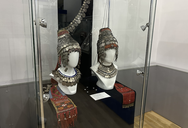 Фрагмент экспозиции в Музее чувашской вышивки в Чебоксарах, июль 2025