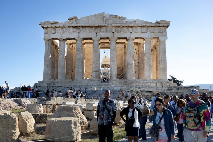 Храм Парфенон V века до н. э. на холме Акрополь в Афинах 