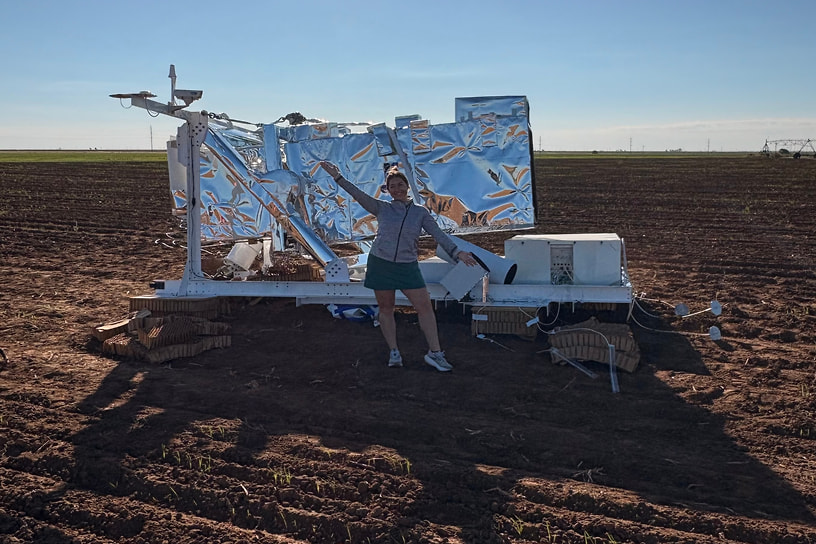 Энн Уолтер и научный аппарат NASA