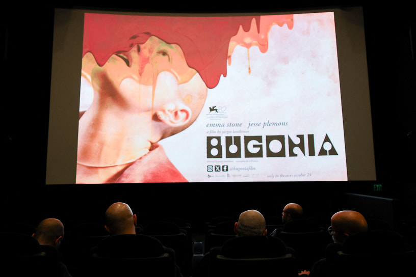 Спецпоказ фильма «Бугония» только для лысых зрителей