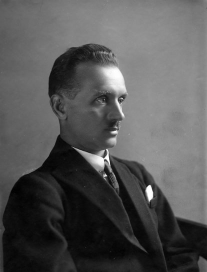 Константин Мельников, начало 1930-х