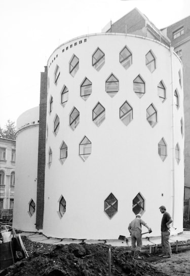 Дом Мельникова в процессе реставрации, 1990-е