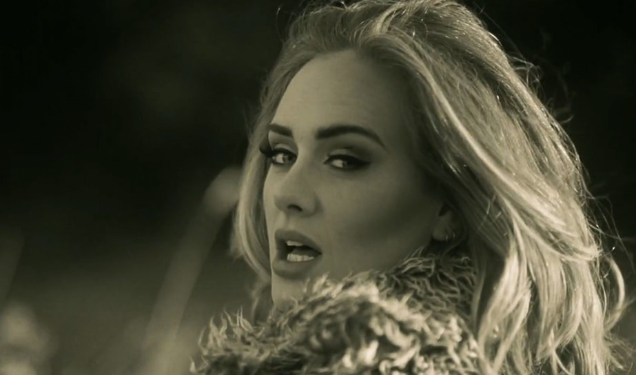 Композиция «Hello» (2015) побила рекорд «Vevo»: клип на песню набрал 1 млрд просмотров на YouTube за 87 дней. Для сравнения — «Gangnam Style» достиг этого за 158 дней.
