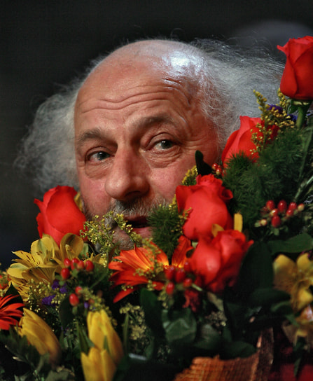 В 2008 году получил премию «Своя колея»
&lt;BR>На фото: во время церемонии награждения в телецентре «Останкино» в Москве