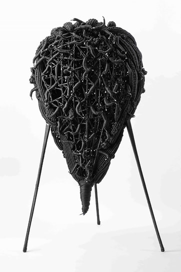 Юлия Клопова и Лилия Педак. «Лора (страхи)», 2021