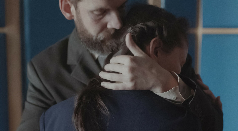 Кадр из фильма «Белый пароход», режиссер Инга Шепелева, 2025