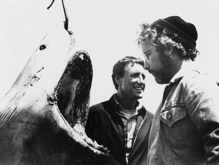 Кадр со съемок фильма «Челюсти», режиссер Стивен Спилберг, 1975