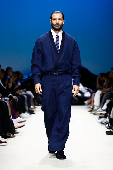 Показ коллекции Giorgio Armani весна-лето 2026
