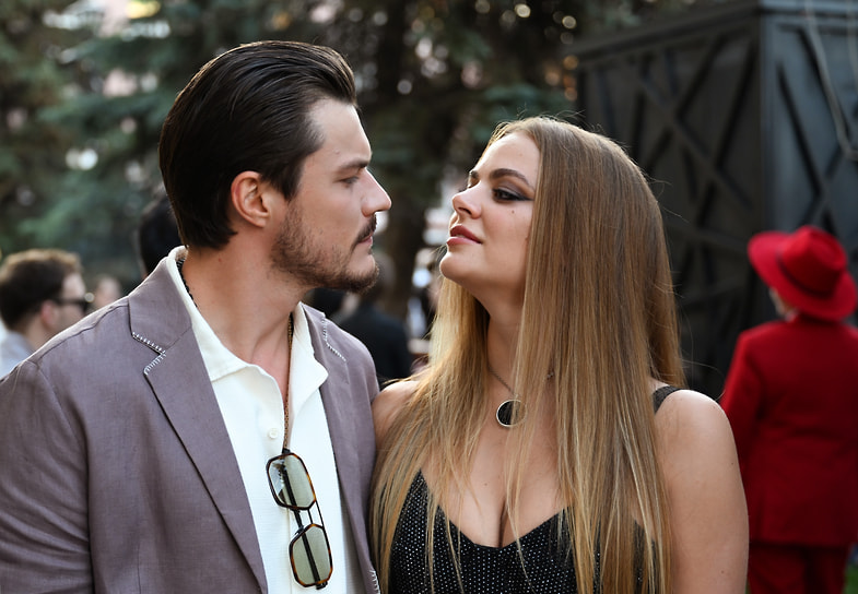 Актеры Олег Гаас и Маргарита Аброськина на закрытии IX фестиваля нового российского кино «Горький Fest» в Нижегородском театре драмы