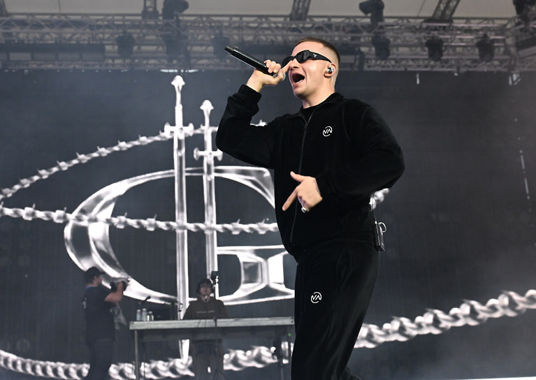 Рэпер Icegergert (Георгий Гергерт) на музыкальном фестивале «VK Fest 2025» в Лужниках