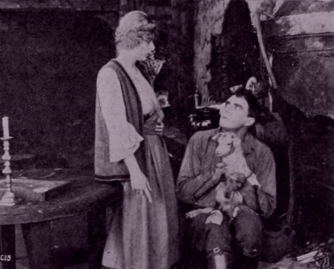 Кадр из фильма «Пленник», режиссер Сесиль Де Милль, 1915