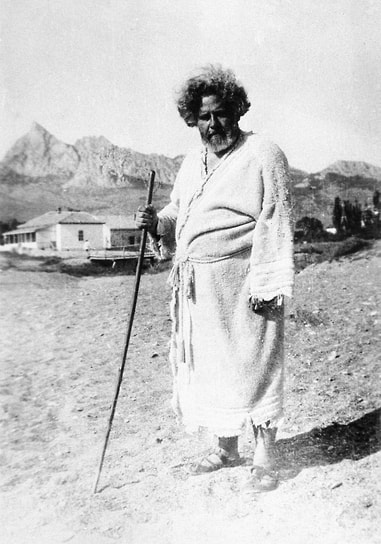     , 1926