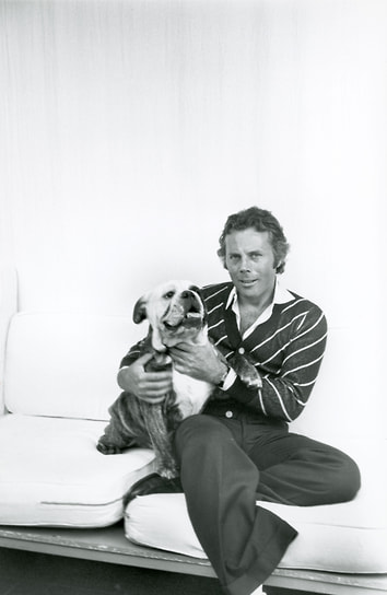 Джорджо Армани со своим английским бульдогом