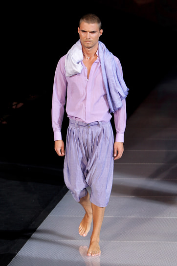 Giorgio Armani SS 2009