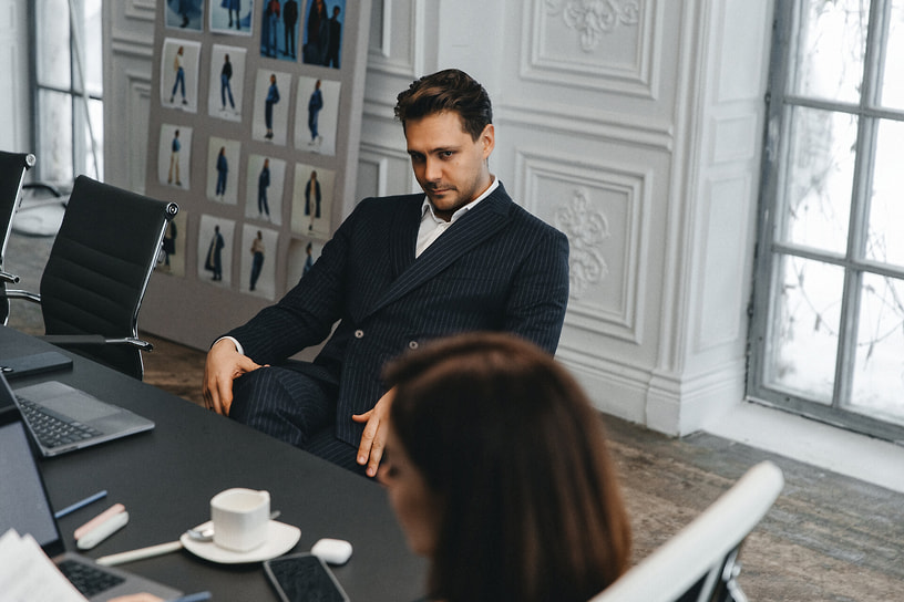 Кадр из сериала «Москва слезам не верит. Все только начинается», режиссеры Ольга Долматовская и Жора Крыжовников, 2025