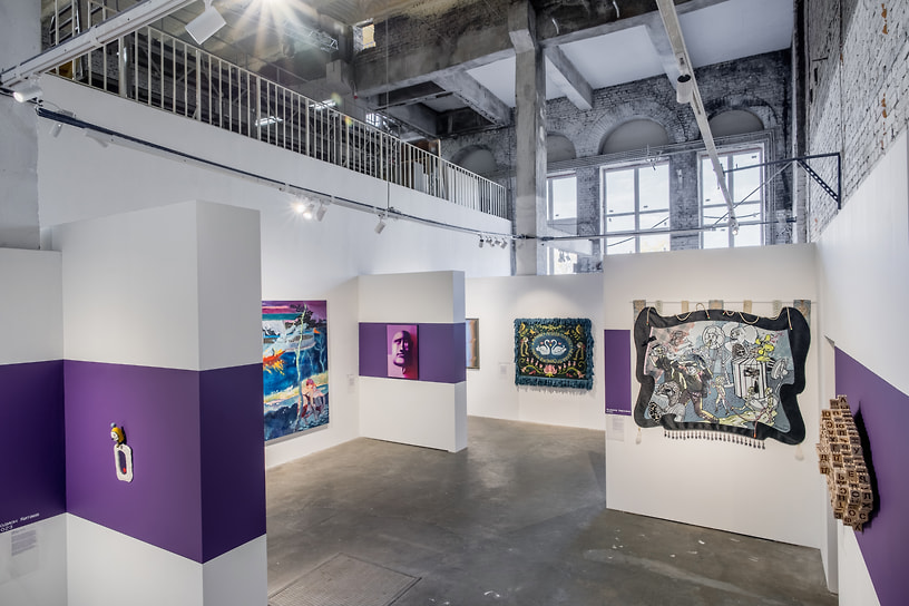 Экспозиция выставки «Пурпурные рукава» в центре современного искусства «Терминал А» в Нижнем Новгороде