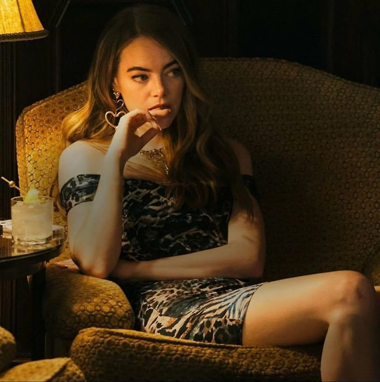 Эмма Стоун в фильме «Виды доброты», режиссер Йоргос Лантимос, 2024