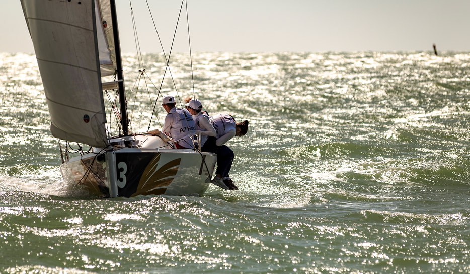 Заключительный этап бизнес-регаты «Коммерсантъ» в яхт-клубе Sochi Grand Marina