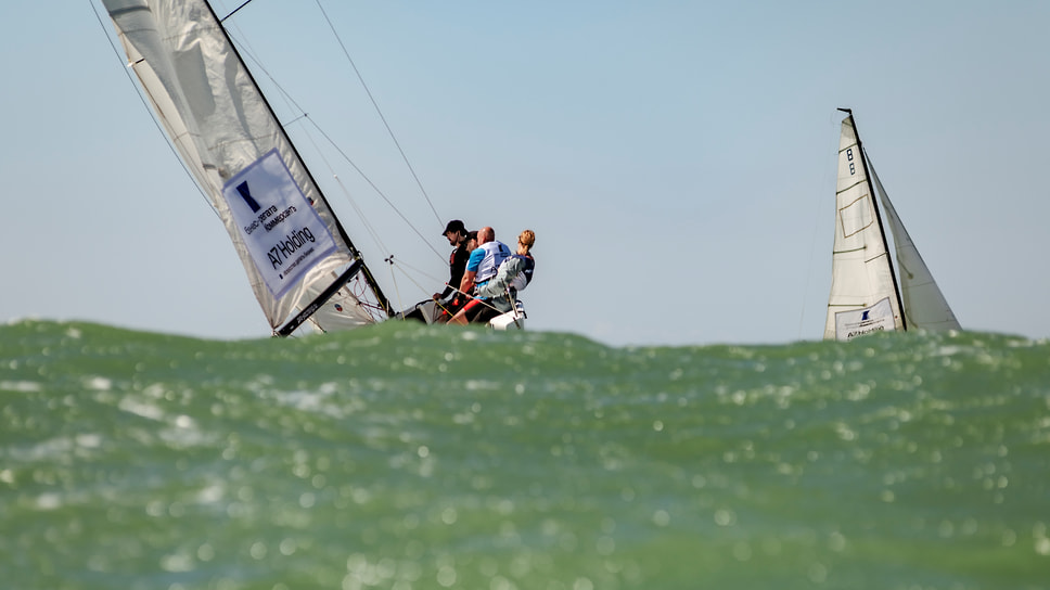 Заключительный этап бизнес-регаты «Коммерсантъ» в яхт-клубе Sochi Grand Marina