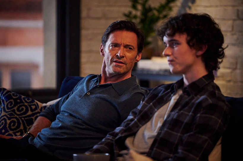 Осенью 2022 года состоялась мировая премьера драмы Флориана Зеллера «Сын» (кадр на фото) с Хью Джекманом в роли отца, не справляющегося с воспитанием депрессивного подростка