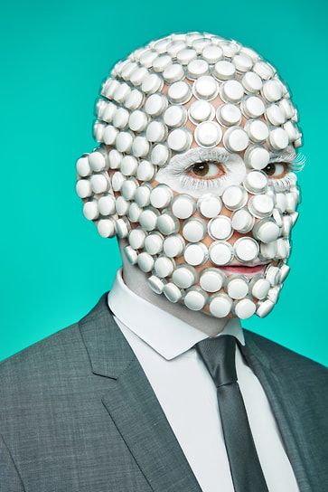 «Художник может раскрасить не только холст, но и свое сознание»