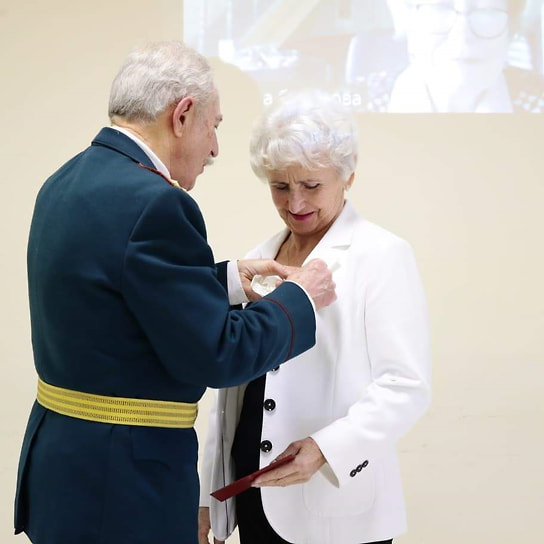 Вручение Почетного знака ветерана войны труда, вооруженных сил и правоохранительных органов Московской области