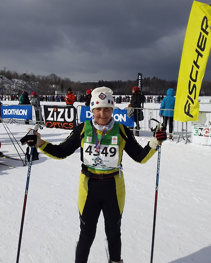 Людмила Колобанова на финише лыжного марафона в Канаде