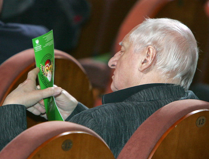 Марк Захаров удостоен международной премии Станиславского (1995, 2010, 2018), театральных премий «Хрустальная Турандот» (1997, 2011, 2017) и «Золотая маска» (2014), кинопремии «Золотой орел» в почетной номинации «За выдающийся вклад в российский кинематограф» (2014)