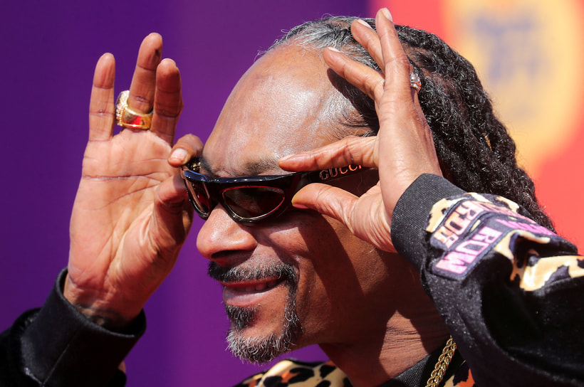 «Я не мастер болтать о музыке, потому что музыка появилась раньше, чем я»
&lt;br>На фото: рэпер на вручении премии MTV Movie &amp; TV Awards, 2022 год