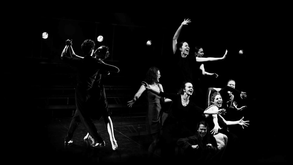 Сцена из спектакля «Слово — движение», режиссер Ярослав Васильев
