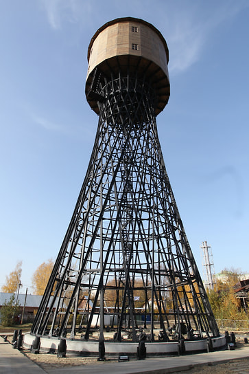 При перемещении башня была разобрана на примерно 500 частей, проведены реставрационные работы — укрепление соединений, антикоррозийная обработка, покраска,— при этом сохранено около 95?% оригинального металла и инженерных решений