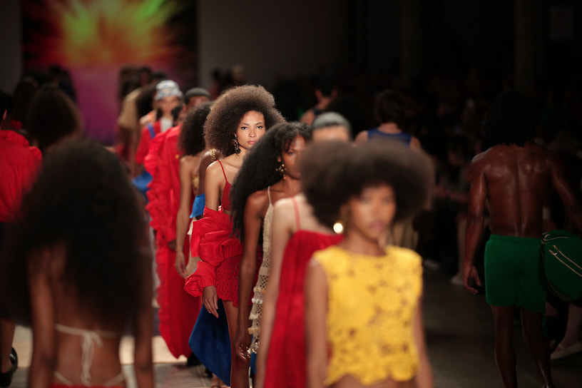 Показ коллекции Atelie Mao de Mae 