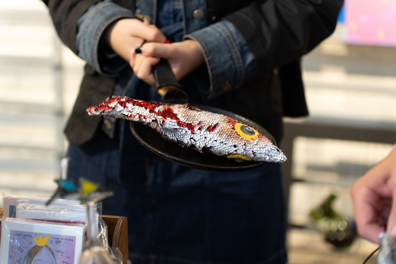 Осенний маркет современного искусства WIN-WIN на «Винзаводе»