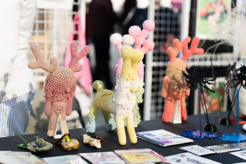 Осенний маркет современного искусства WIN-WIN на «Винзаводе»