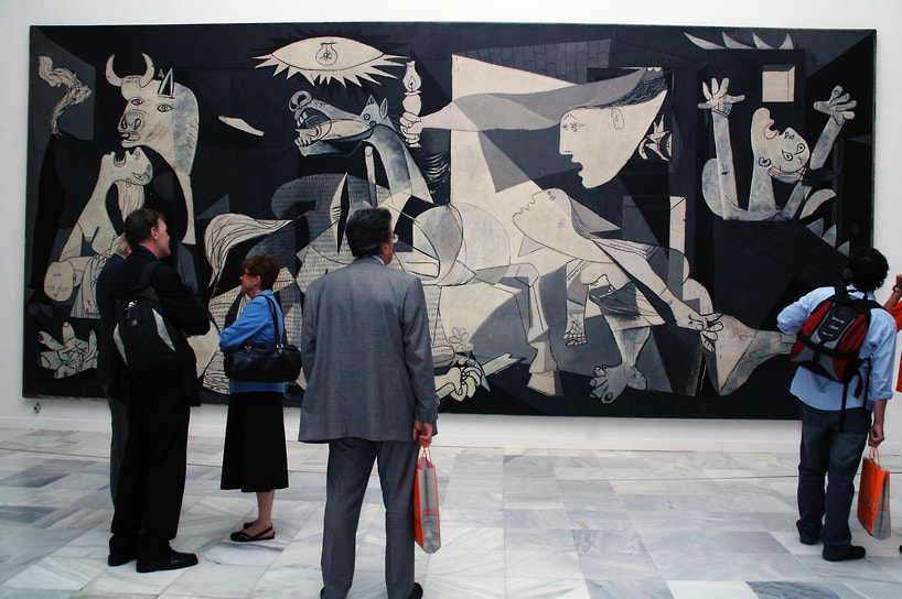 «Мир сегодня не имеет смысла. Так почему я должен рисовать картины, в которых смысл есть?»&lt;br>
Пабло Пикассо — основоположник кубизма (совместно с Жоржем Браком и Хуаном Грисом), в котором трехплоскостное тело в оригинальной манере рисовалось как ряд совмещенных воедино плоскостей. Художник приобрел массу подражателей и оказал значительное влияние на развитие изобразительного искусства в XX веке