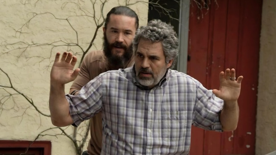 Кадр из сериала «Задание», режиссеры Джеремайя Зейгар и Салли Ричардсон-Уитфилд, 2025