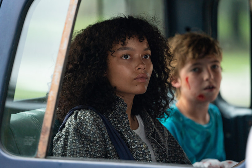 Кадр из фильма «Песочный человек», режиссер Колин Тилли, 2025