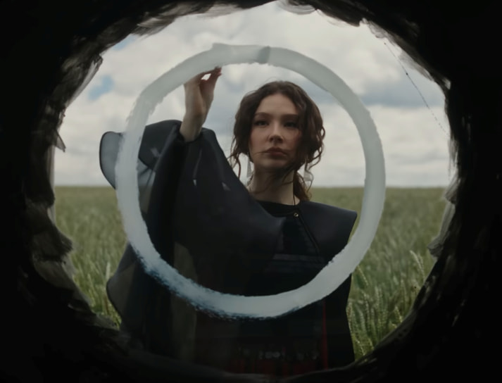 Кадр из клипа Ay Yola «Ural Vasyaty», 2025