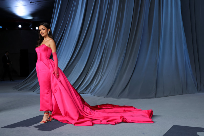 Актриса Рэйчел Зеглер
