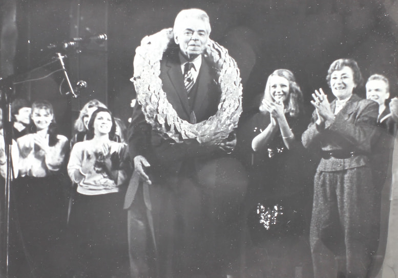 Райкин снялся в 28 картинах, над многими из них работал как постановщик, до конца жизни оставался художественным руководителем собственного театра, был автором множества театральных программ и обладателем различных наград