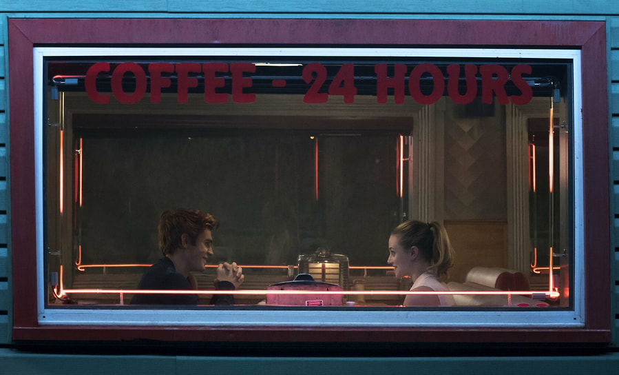 Кадр из сериала «Ривердейл», режиссеры Гэбриел Корреа, Роб Шейденгланц и другие, 2017–2023