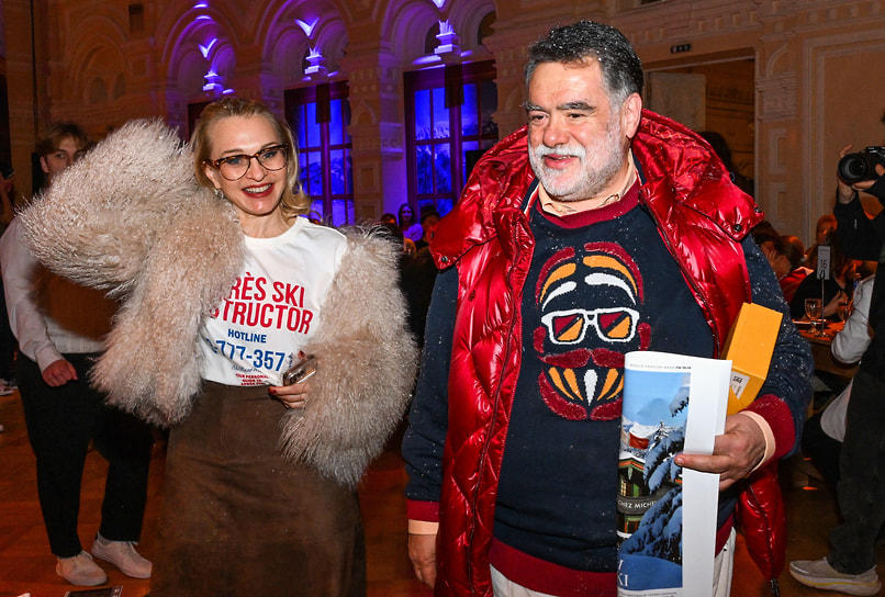 Директор торгового департамента галереи магазинов «Боско» Екатерина Моисеева (слева) и председатель наблюдательного совета «Боско» Михаил Куснирович на модном показе иностранных брендов компании