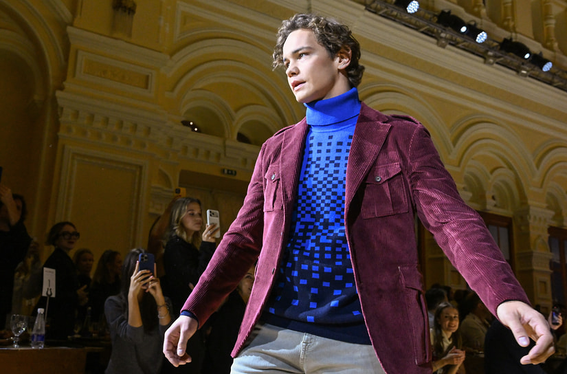 Актер Слава Копейкин на модном показе иностранных брендов «Боско»