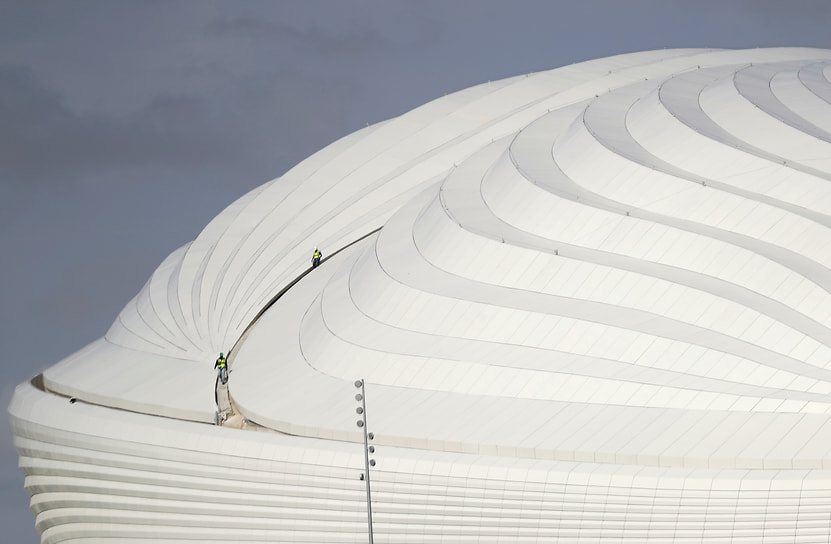 Футбольный стадион «Эль-Джануб» в Эль-Вакре (Катар), построенный к чемпионату мира по футболу 2022 года по проекту Захи Хадид