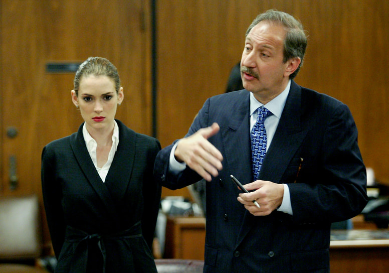 «Я слишком много думаю. Слишком много думаю наперед. Слишком много думаю задом наперед. Слишком много думаю в разные стороны. Я думаю обо всем, и если это хоть где-то существует, я, черт возьми, уже подумала об этом»&lt;br>
12 декабря 2001 года полиция арестовала Вайнону Райдер по обвинению в краже из магазина в Беверли Хиллз. В ходе судебного процесса ей также предъявили обвинение в употреблении наркотических средств. Суд признал актрису виновной в совершении кражи в крупном размере и хулиганстве, однако обвинение в противоправном проникновении в магазин с преступным умыслом совершить кражу было отклонено. В декабре 2002 года суд приговорил ее к крупному штрафу и 480 часам общественных работ