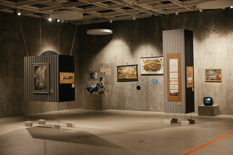 Экспозиция выставки «Стройка и перестройка на фестивале «Архитектон MMXXV» 