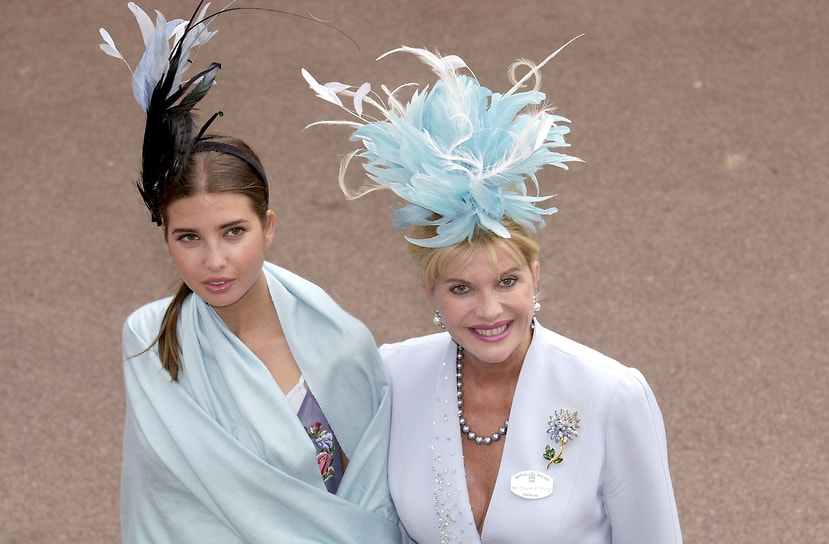 С мамой Иваной на скачках в Великобритании, 2000 год