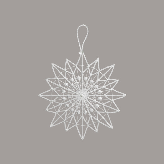 Снежинка из льна «Ловец снов» от бренда «Крестецкая строчка»